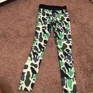 Camo leggings